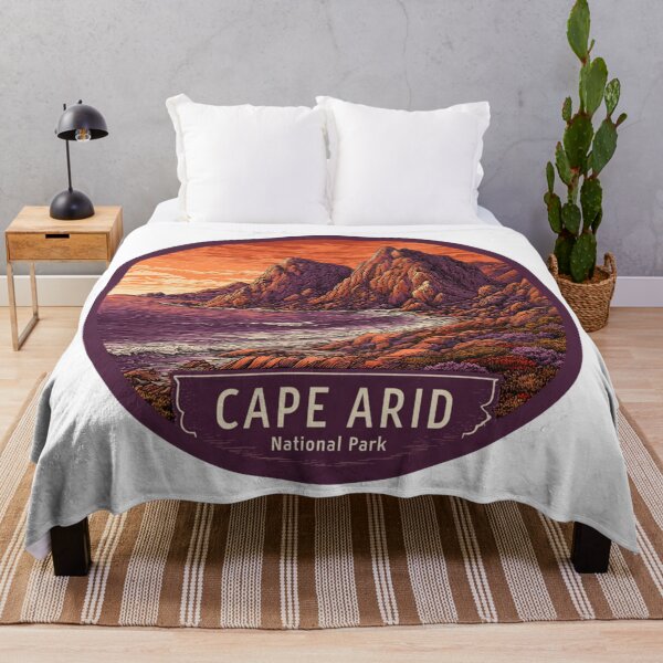 Artikelvorschau, Vintage-Aufkleber mit Küstenfelsenformationen im Cape Arid Nationalpark entworfen und verkauft von Blurbean.