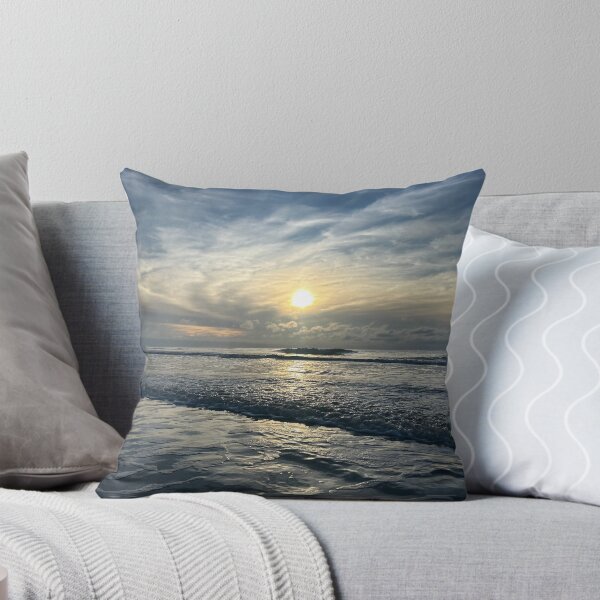 Artikelvorschau, Sonnenaufgang am Nordstrand von Hunting Island entworfen und verkauft von Marsh-Muse.
