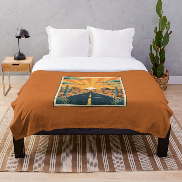 Artikelvorschau, Retro Desert Sunrise Road – Vintage-Landschaft im Südwesten entworfen und verkauft von NoctaHike.