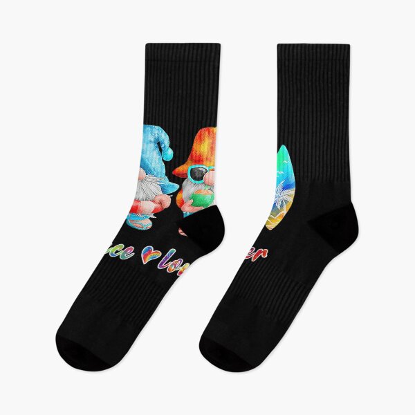 Artikelvorschau, DREI HIPPIE-GNOME Groovy Retro Tie Dye Peace Love Gnomies entworfen und verkauft von RykerKare.