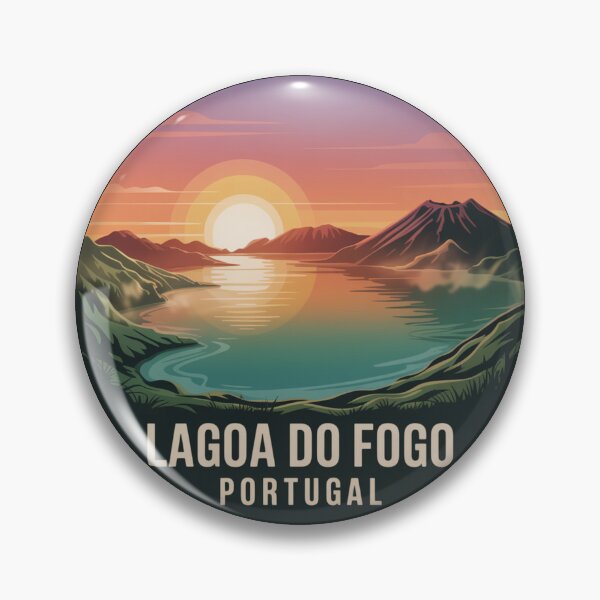 Artikelvorschau, Lagoa do Fogo Sunset Badge – Azoren Portugal Vintage Szenisches Landschaftsdesign entworfen und verkauft von CircinusStore.