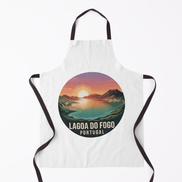 Artikelvorschau, Lagoa do Fogo Sunset Badge – Azoren Portugal Vintage Szenisches Landschaftsdesign entworfen und verkauft von CircinusStore.