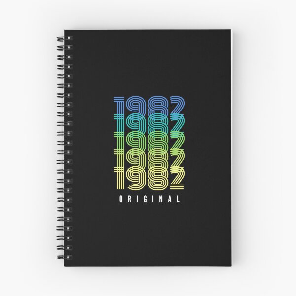 Artikelvorschau, Geboren 1982 – Geburtstagsgeschenk 1982 – Original von 1982 entworfen und verkauft von DesignByLeo.