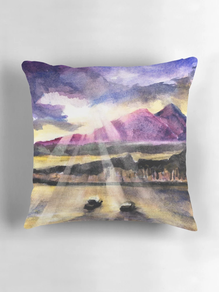 Aperçu 3 sur 4. Coussin avec l'œuvre Mooring in Vancouver Tonight créée et vendue par Randy Sprout Fine Art.