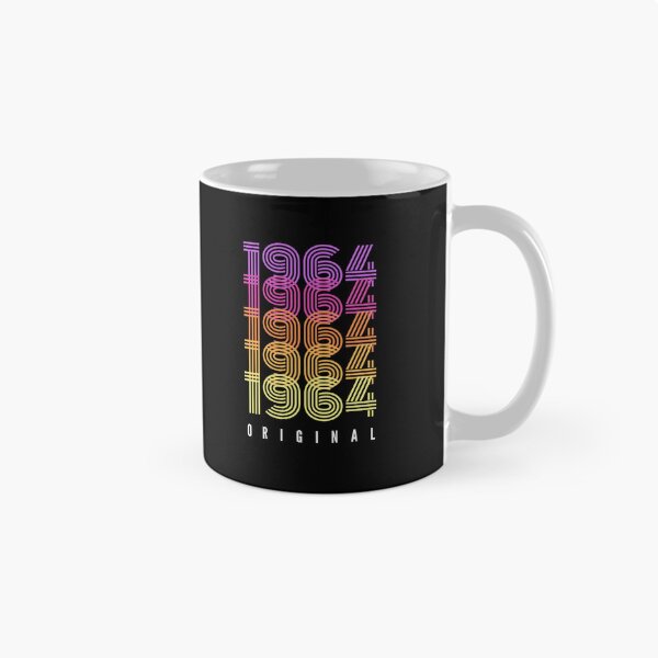 Artikelvorschau, Geboren 1964 – Geburtstagsgeschenk von 1964 – Original von 1964 entworfen und verkauft von DesignByLeo.