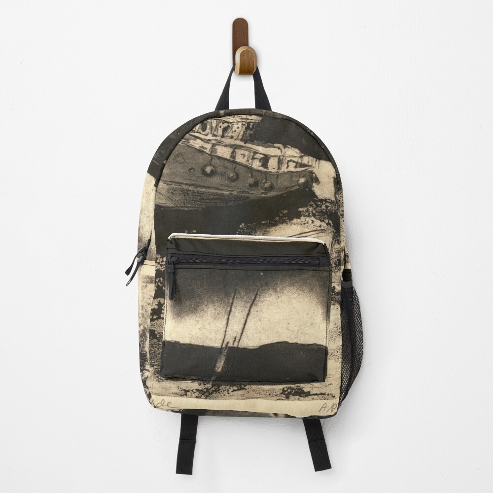 Vista previa del artículo con la obra «Mochila», diseñado y vendido por RandySprout.