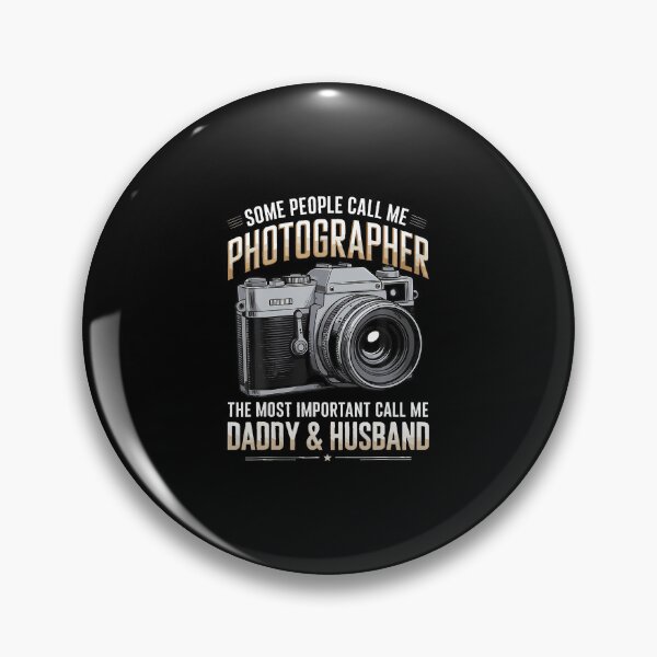 Artikelvorschau, Kameramann Foto Kamera Manche Leute nennen mich Fotograf entworfen und verkauft von CaraRuth.