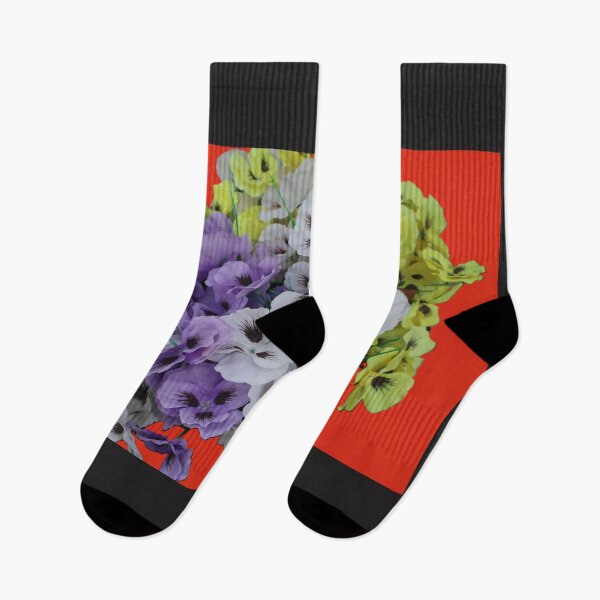 Artikelvorschau, Bunte Blumen auf orangefarbenem Hintergrund entworfen und verkauft von kenkortner.