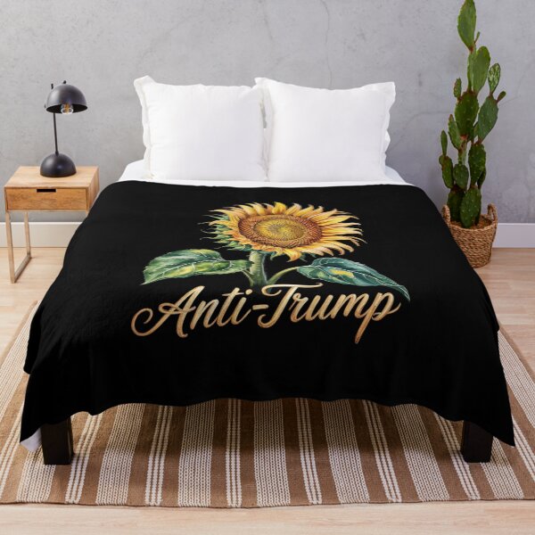 Aperçu de l'œuvre FLEURS SUBTILTES ANTI-TRUMP TOURNESOL créée et vendue par MicanCuteStore.