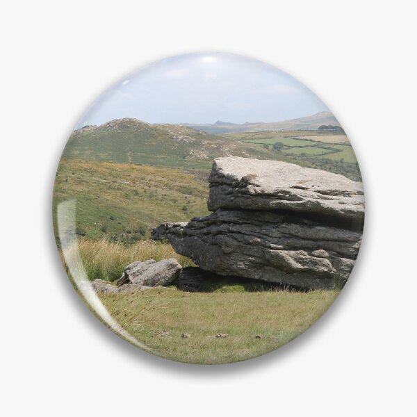 Artikelvorschau, Blick auf den Granite Combestone Tor entworfen und verkauft von Michaela Perryman.