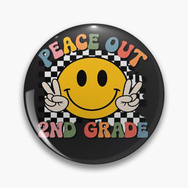Artikelvorschau, Peace Out Lehrer der 2. Klasse Retro Lächeln Letzter Schultag entworfen und verkauft von GaryPacheco6.