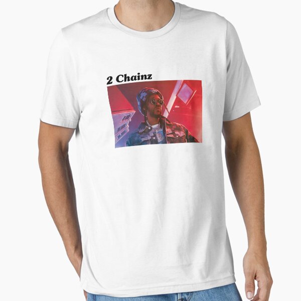 2chainz music album cover art typography Essential T-Shirt