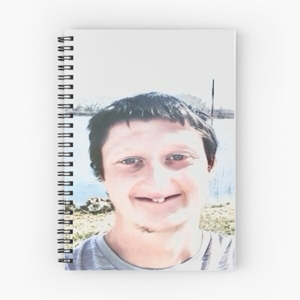 Artikelvorschau, Daniel Larson Selfie TikTok entworfen und verkauft von endofjunestudio.