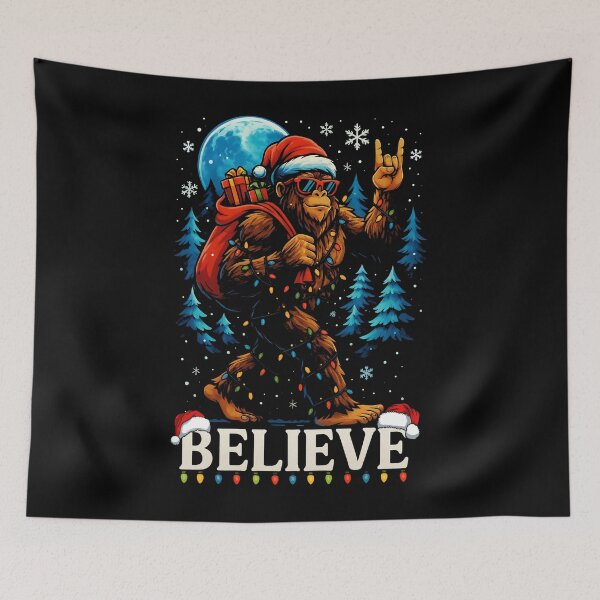 Artikelvorschau, Bigfoot Weihnachten Lustige Sasquatch Glauben Sie an Weihnachten entworfen und verkauft von AdelinaPi.