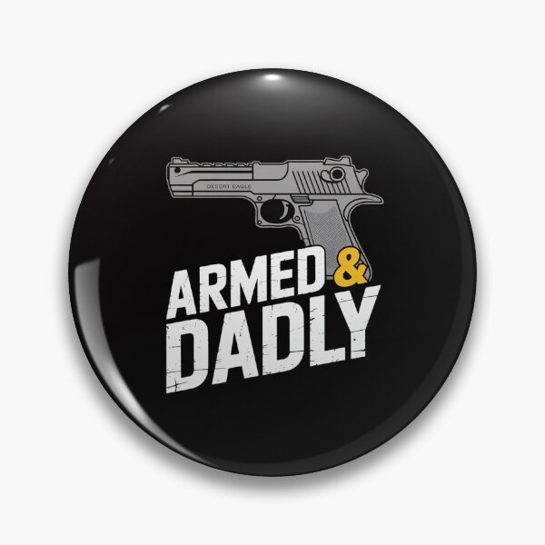 Artikelvorschau, Bewaffneter und väterlicher Desert Eagle Pistolen-Armee-Papa entworfen und verkauft von CareTopping.