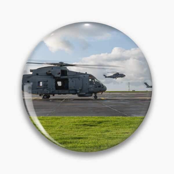 Artikelvorschau, Merlin HM2 Hubschrauber entworfen und verkauft von kathleenjean.