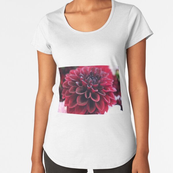 Hannah's Flower #2 Premium Scoop T-Shirt