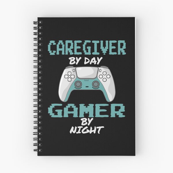 Aperçu de l'œuvre Aide-soignante amusante le jour, gameuse la nuit créée et vendue par LifeGoods103.