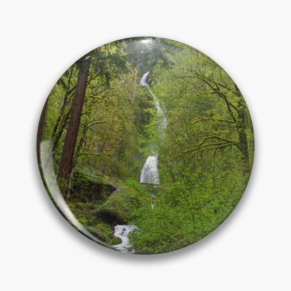 Artikelvorschau, Oregon Wasserfall II entworfen und verkauft von Kerri Ann McClellan.