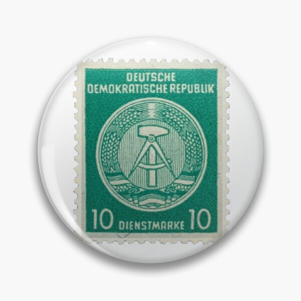 Artikelvorschau, Vintage ostdeutsche grüne Briefmarke entworfen und verkauft von red-amber65.