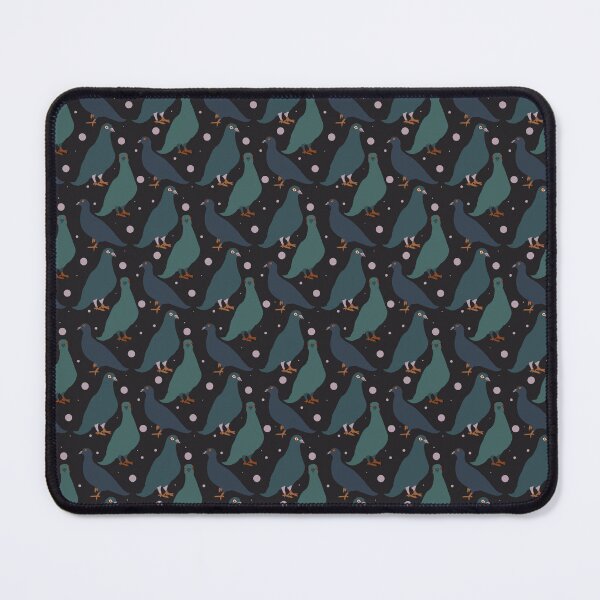 Aperçu de l'œuvre Un vol de pigeons créée et vendue par PapuruDesigns.