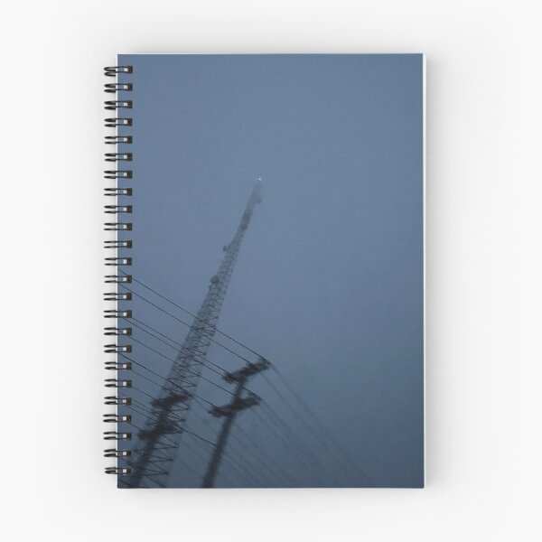 Artikelvorschau, nebliger Funkturm entworfen und verkauft von meuliasshop.