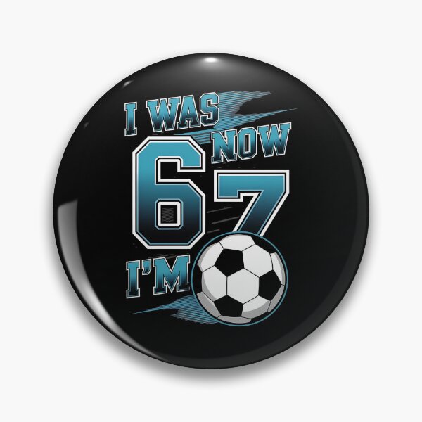Artikelvorschau, Ich war 6, jetzt bin ich 7 – Fußball zum 7. Geburtstag – Fußball zum siebten Geburtstag – 7 Jahre alt – Fußballspieler – Fußballnummer 7 – Fußballnummer 6 – Fußball-Motto zum 7. Geburtstag – werde 7 entworfen und verkauft von JansenGS.