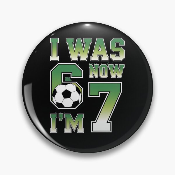 Artikelvorschau, Ich war 6, jetzt bin ich 7 – Fußball zum 7. Geburtstag – Fußball zum siebten Geburtstag – 7 Jahre alt – Fußballspieler – Fußballnummer 7 – Fußballnummer 6 – Fußball-Motto zum 7. Geburtstag – werde 7 entworfen und verkauft von JansenGS.