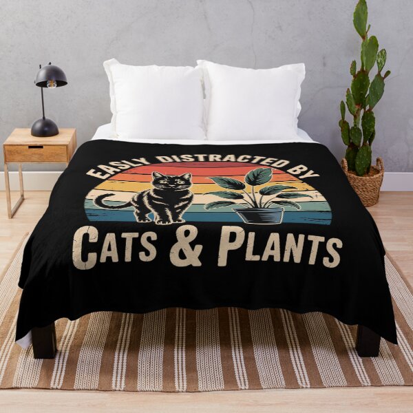 Item preview, Se distraen fácilmente con las plantas Gatos y plantas designed and sold by RayhendersonArt.