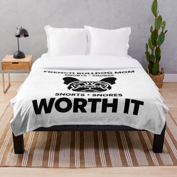 Artikelvorschau, Französische Bulldoggen-Mama schnaubt und schnarcht – es lohnt sich! Lustiges Typografie-Design für französische Bulldoggen entworfen und verkauft von GiftsForge.