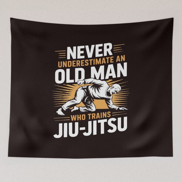 Artikelvorschau, Unterschätze niemals einen alten Mann, der Jiu-Jitsu trainiert. entworfen und verkauft von hettingerchaim.