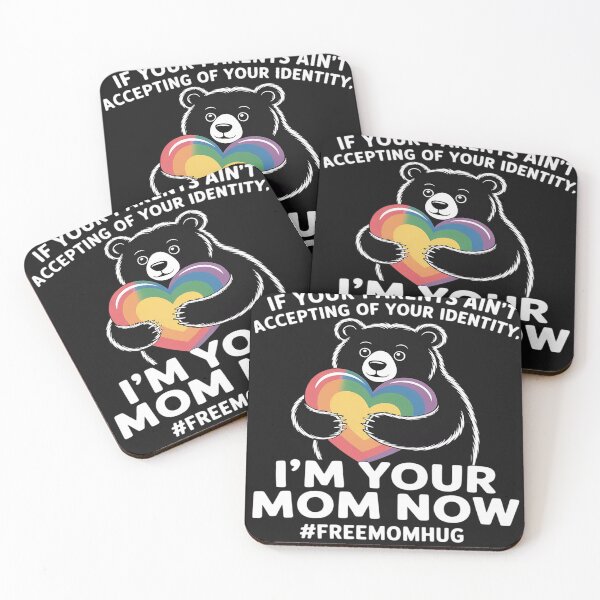 Aperçu de l'œuvre Parents acceptant « Je suis ta maman maintenant » Câlin d'ours LGBTQ Fierté gay créée et vendue par tkhrbika.