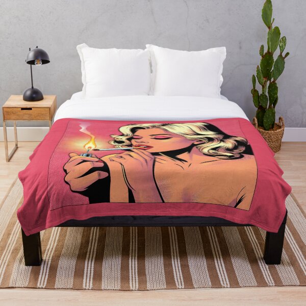 Aperçu de l'œuvre Diva blonde pop art allumant une cigarette avec une ambiance rétro. créée et vendue par Spark2Seduction.