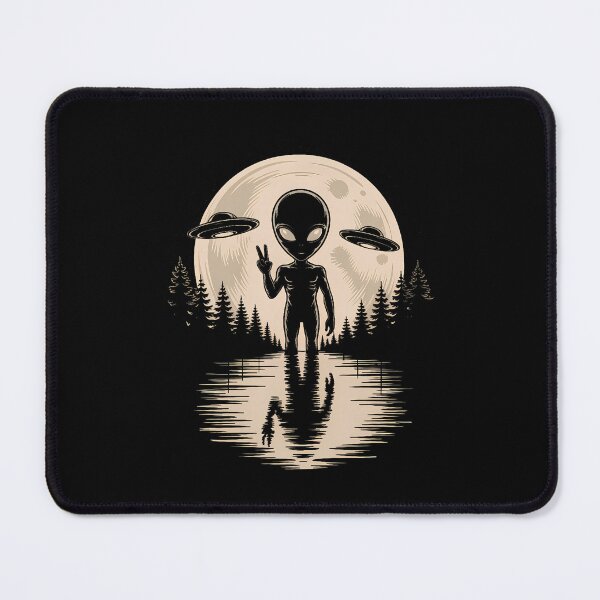 Artikelvorschau, Alien Moon Space UFO Extraterrestrial Vintage entworfen und verkauft von AlanaKaren.