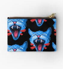 Laughing Cat Joke Meme 2018 - "Man you crack me up!" Funny / Hilarious - Black Version T-shirt Studio Pouch