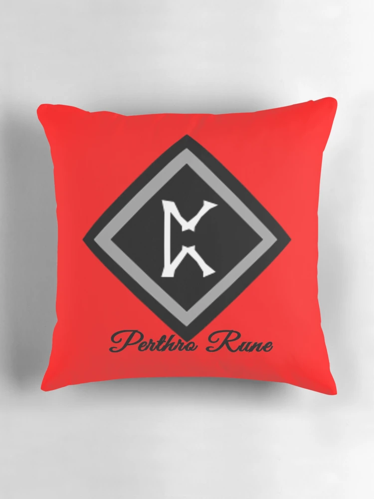 Aperçu 3 sur 4. Coussin avec l'œuvre Perthro Rune créée et vendue par WindsofJupiter.