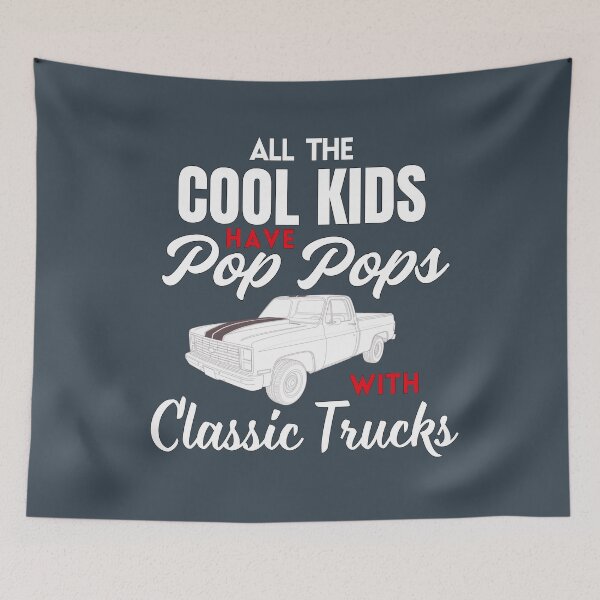 Artikelvorschau, Alle coolen Kids haben Pops mit klassischen Trucks | 1982 C-10 Square Body White Text entworfen und verkauft von Searching ideas.