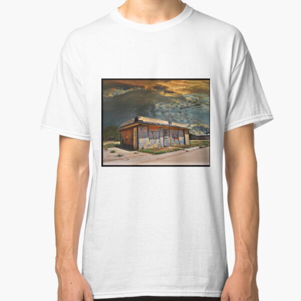 Jackson Mississippi Sky looms over McLean Texas Classic T-Shirt