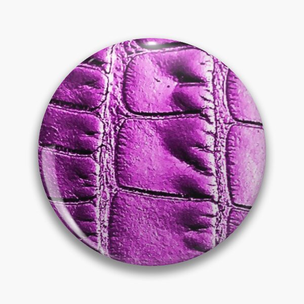 Artikelvorschau, Ästhetik aus glänzendem, violettem Schlangenleder entworfen und verkauft von We Are Stardust.