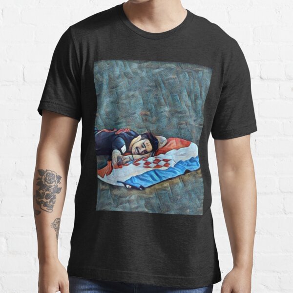 Vrsaljko Croatian flag Essential T-Shirt
