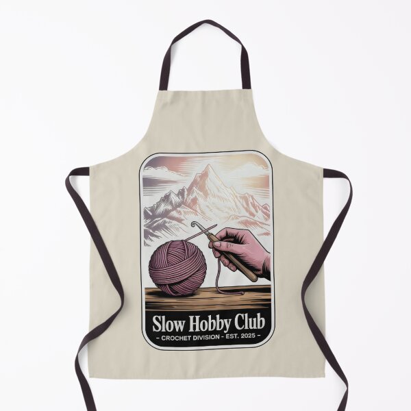 Artikelvorschau, Emblem der Häkelabteilung des Slow Hobby Clubs mit Bergen und rosa Garn entworfen und verkauft von SplashTastic.