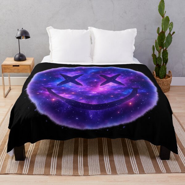 Artikelvorschau, Kosmisches Smiley – Nirvana-inspirierte Galaxy-Grunge-Fan-Art entworfen und verkauft von AddictiveDesign.
