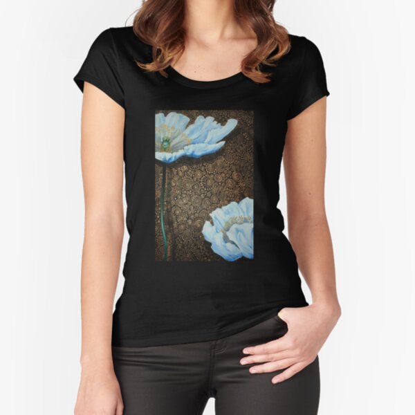 Fitted Scoop T-Shirt