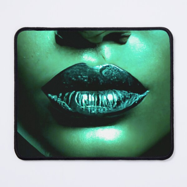 Item preview, Embrasse-moi mon amour designed and sold by quantum X.