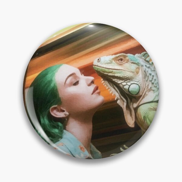 Item preview, Iguana Nuzzle designed and sold by Kwandry.