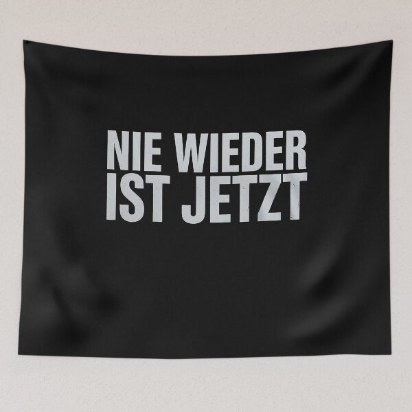 Artikelvorschau, Protest-Outfit Nie wieder ist jetzt entworfen und verkauft von GaryBellcvbnb.