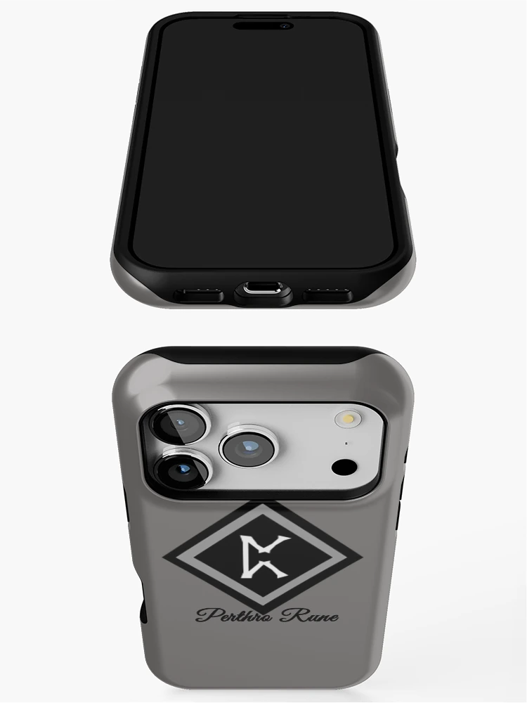 Aperçu 3 sur 4. Coque iPhone avec l'œuvre Perthro Rune créée et vendue par WindsofJupiter.