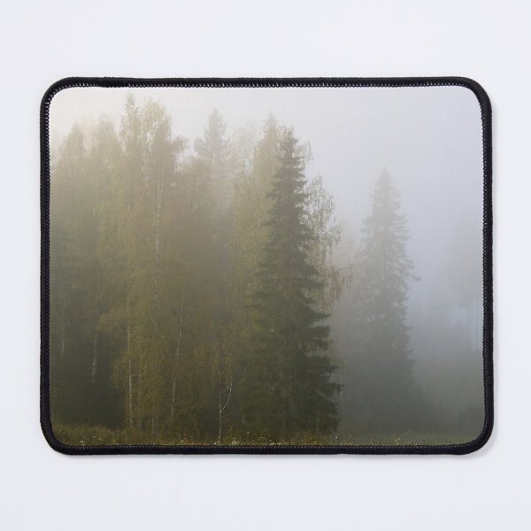 Artikelvorschau, Wald hinter dem Feld entworfen und verkauft von Jouko Lehto Photography.