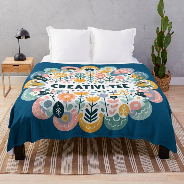 Artikelvorschau, CREATIVI-TEE fröhliches Kreisemblem – Skandinavische Volkskunst von heidiannemorris © entworfen und verkauft von FOLK ART FUSION.