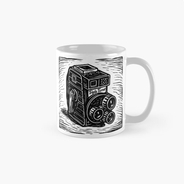 Item preview, vinatge movie camera designed and sold by close-up.biz.
